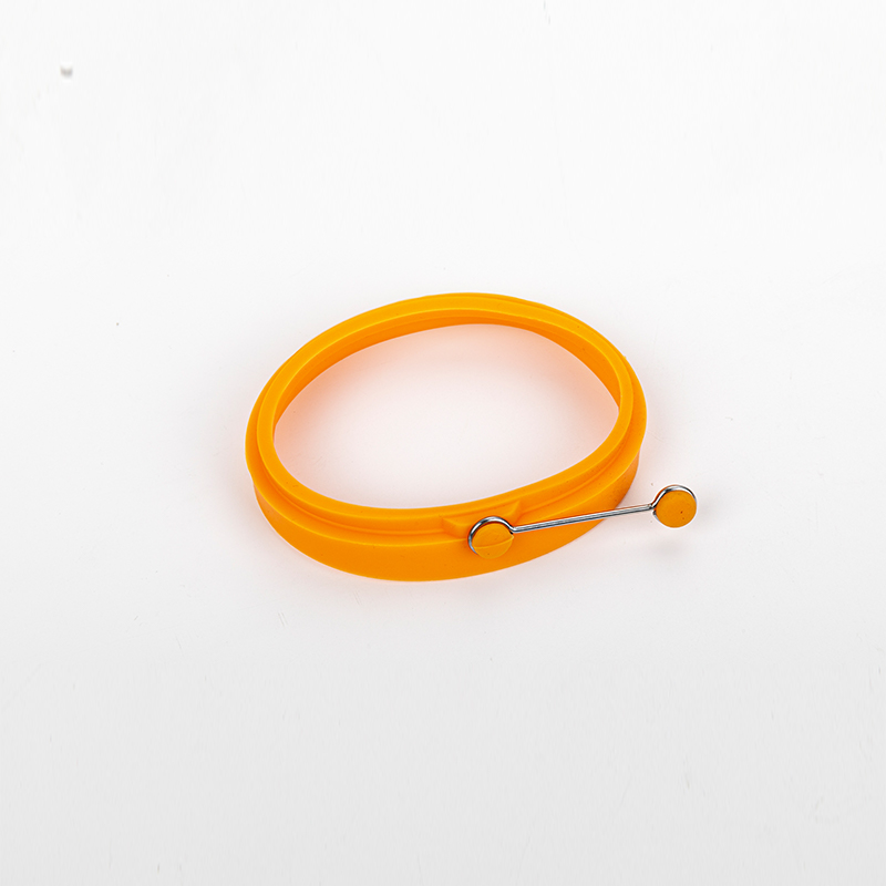 Cuiseur à vapeur en silicone